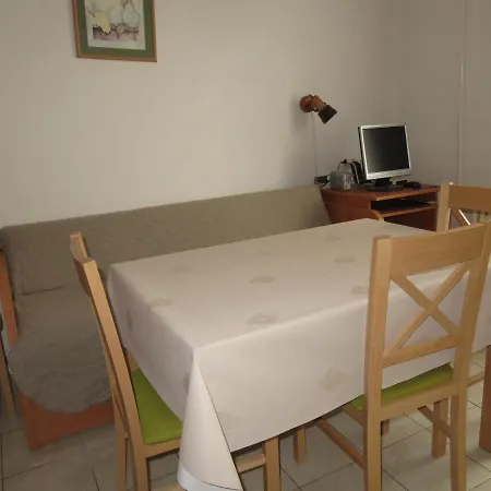 דירה Csanyi Vendeghaz